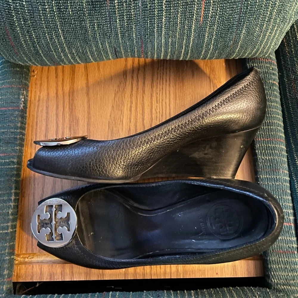 Tory Burch Women’s Leather Pump